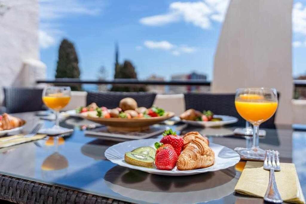 797 Hr - Pueblo Evita- Andalusian Apartment With Terrace. Беналмадена Екстериор снимка